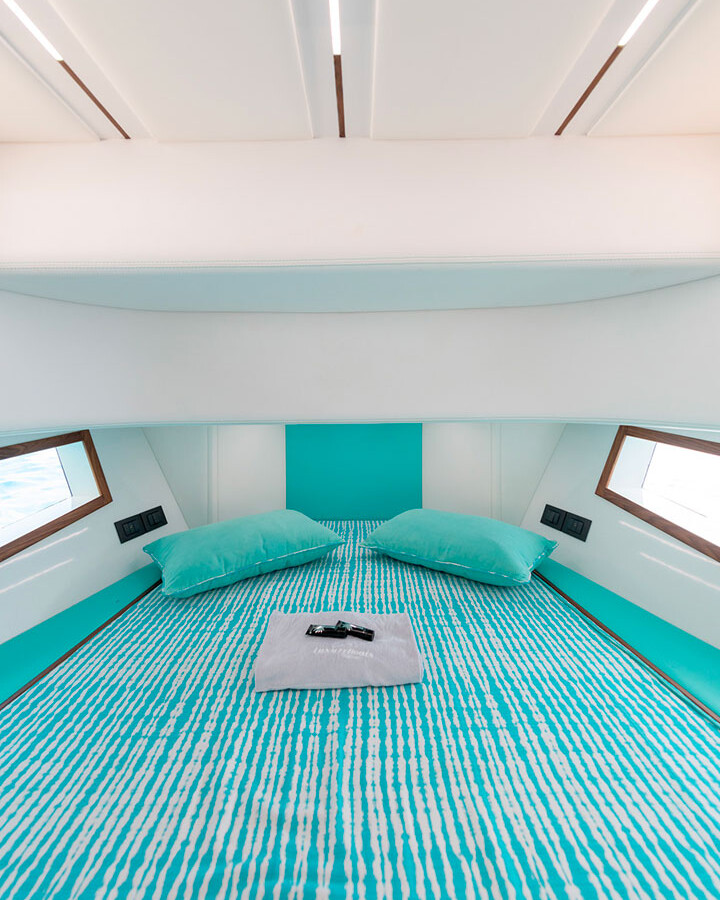 Sweet Life Allure 38 | Luxury Boats Positano